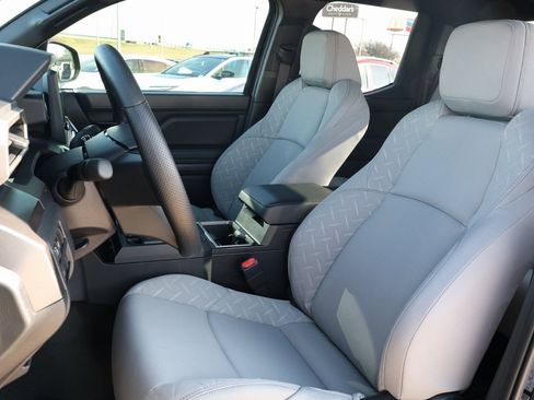 New 2026 Toyota Tacoma SR5 image 27