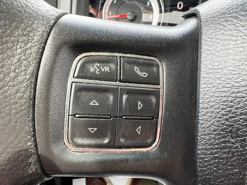 Used 2019 RAM 1500 Express w/ Express Value Package AWD/4WD image 33