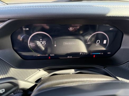 New 2026 Jeep Cherokee Overland image 25