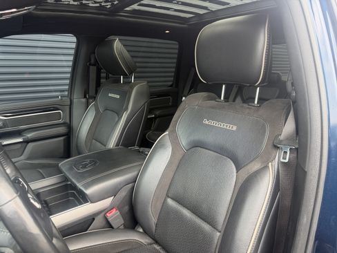 Used 2021 RAM 1500 Laramie w/ Sport Appearance Package AWD/4WD image 5