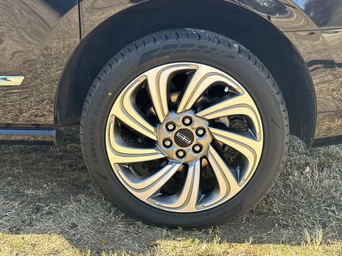 Used 2023 Lincoln Navigator L Reserve image 20