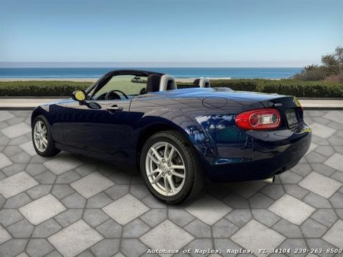 Used 2009 MAZDA MX-5 Miata Sport image 6