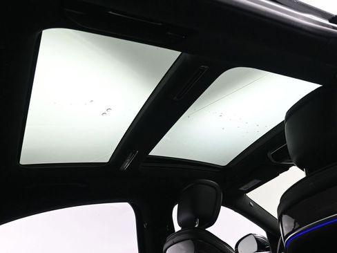 Used 2022 Mercedes-Benz S 580 4MATIC Sedan w/ AMG Line Package image 21