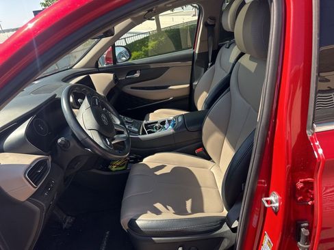 Used 2023 Hyundai Santa Fe SEL w/ Premium Package FWD image 3