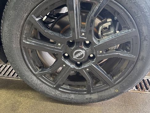 Used 2023 Nissan Kicks SR image 10