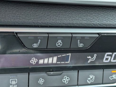 Used 2019 Nissan Altima 2.5 Platinum FWD image 28