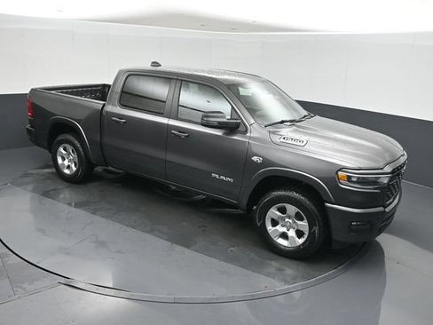 New 2026 RAM 1500 4x4 Crew Cab image 28