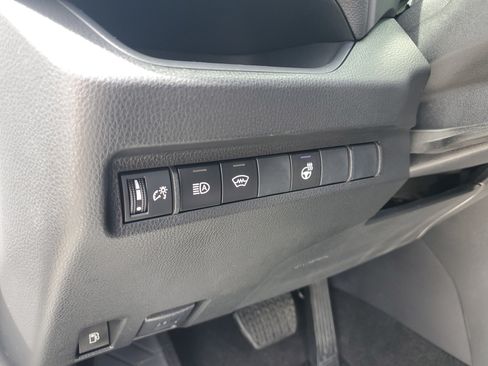 Certified 2023 Toyota RAV4 SE w/ SE Grade Weather Package AWD/4WD image 25