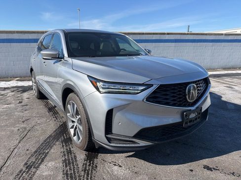 Used 2025 Acura MDX w/ Technology Package image 7