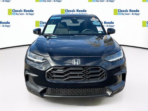Certified 2023 Honda HR-V Sport image 2