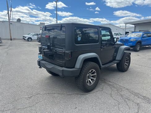 Used 2011 Jeep Wrangler Sport AWD/4WD image 5