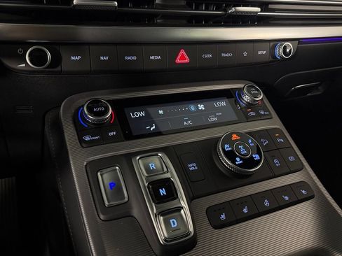 Used 2025 Hyundai Palisade Calligraphy AWD/4WD image 19
