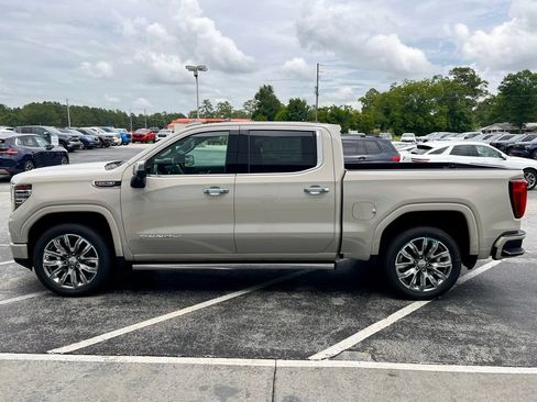 New 2026 GMC Sierra 1500 Denali w/ Denali Reserve Package AWD/4WD image 19