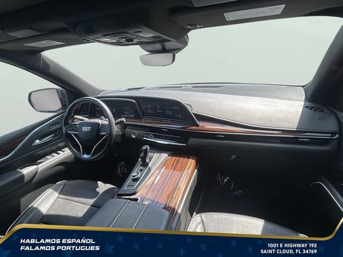 Used 2022 Cadillac Escalade ESV Premium Luxury AWD/4WD image 30