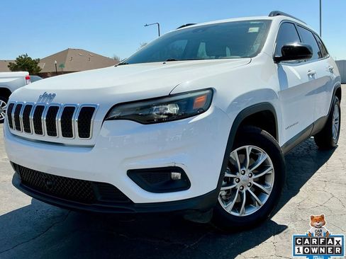 Used 2022 Jeep Cherokee Latitude Lux w/ Sun & Sound Group image 3