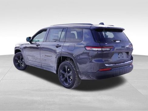 New 2025 Jeep Grand Cherokee L Limited w/ Black Appearance Package image 5