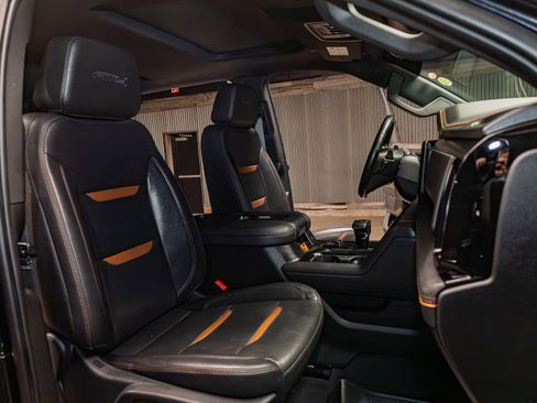 Used 2022 GMC Sierra 1500 AT4 w/ AT4 Premium Package image 28