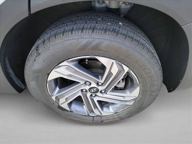 Used 2023 Hyundai Santa Fe SE FWD image 12
