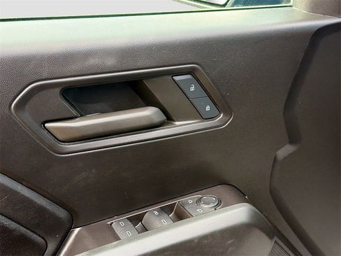 Used 2024 Chevrolet Colorado Trail Boss w/ Advanced Trailering Package image 18