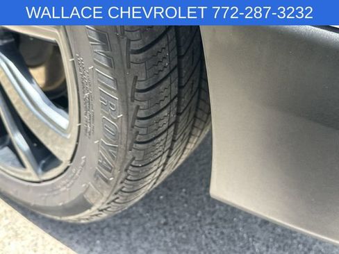 Used 2022 Chevrolet Equinox RS w/ RS Leather Package FWD image 13