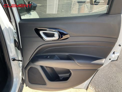 New 2026 Jeep Compass Latitude w/ Quick Order Package 29K image 17