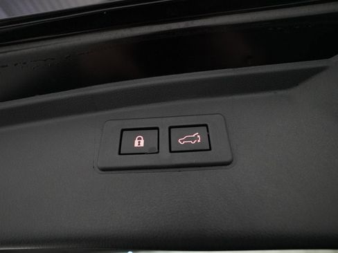 Certified 2025 Subaru Outback Touring XT image 15