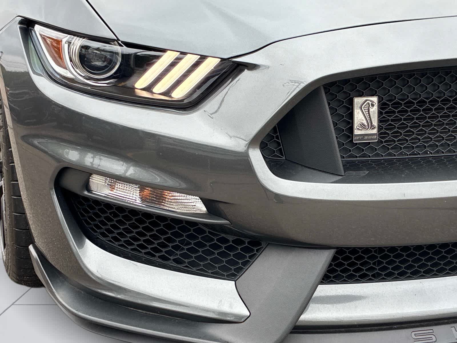 Used 2017 Ford Mustang Shelby GT350 w/ Electronics Package RWD image 10