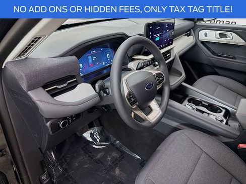 New 2026 Ford Explorer Active image 9