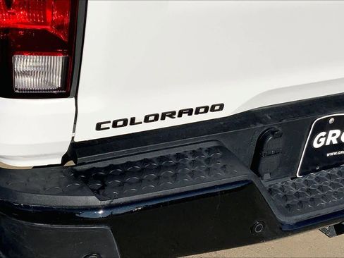 Used 2025 Chevrolet Colorado W/T w/ WT Custom Package image 30