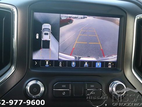 Used 2020 GMC Sierra 1500 AT4 w/ AT4 Premium Package image 26