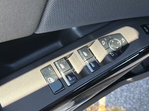 New 2026 BMW X3 xDrive30 w/ Premium Package image 14