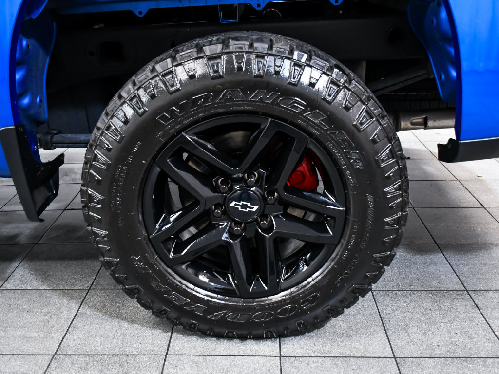 Used 2023 Chevrolet Silverado 1500 LT Trail Boss AWD/4WD image 9