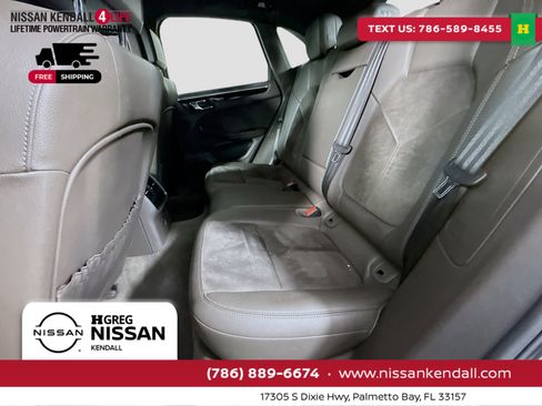 Used 2017 Porsche Macan S image 25