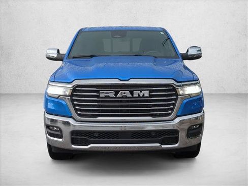 Used 2025 RAM 1500 Laramie AWD/4WD image 2