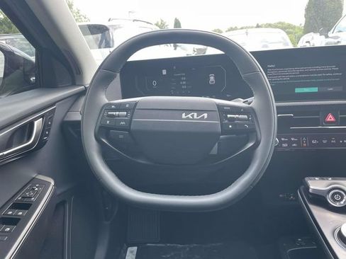 New 2026 Kia EV6 Wind RWD image 12