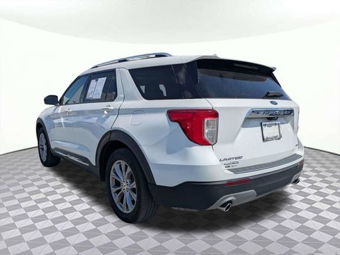 Used 2021 Ford Explorer Limited w/ Equipment Group 301A AWD/4WD image 4