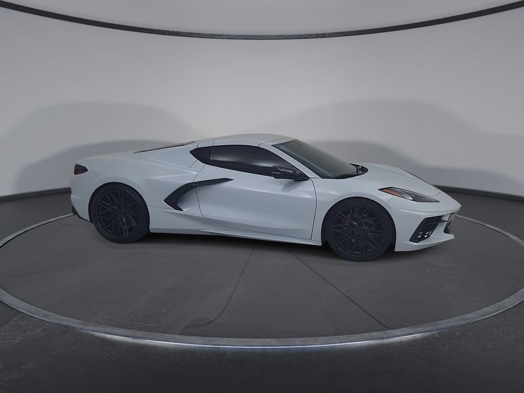 Used 2024 Chevrolet Corvette Stingray Coupe RWD image 17