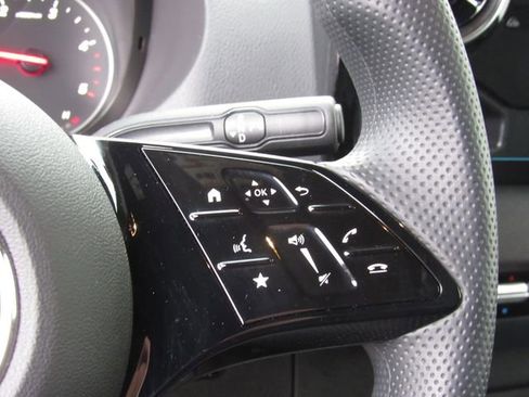 Used 2025 Mercedes-Benz Sprinter 2500 image 27