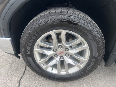 Used 2021 GMC Sierra 1500 SLT w/ SLT Premium Plus Package image 16