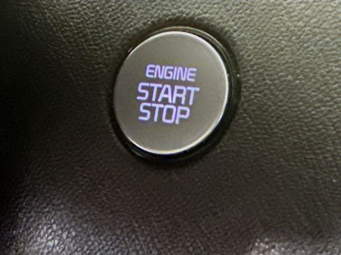 Used 2023 Kia Sorento SX image 19