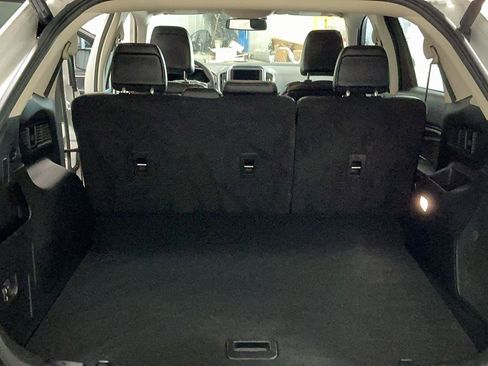 Certified 2022 Ford Edge Titanium w/ Class II Trailer Tow Package image 16