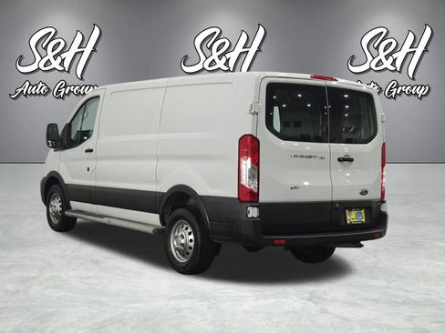 Used 2023 Ford Transit 250 Low Roof AWD w/ Exterior Upgrade Package image 20