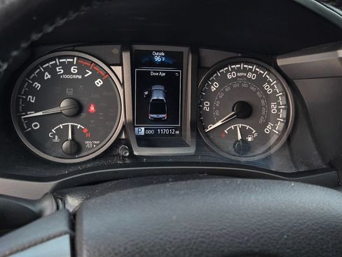 Used 2021 Toyota Tacoma TRD Sport RWD image 26