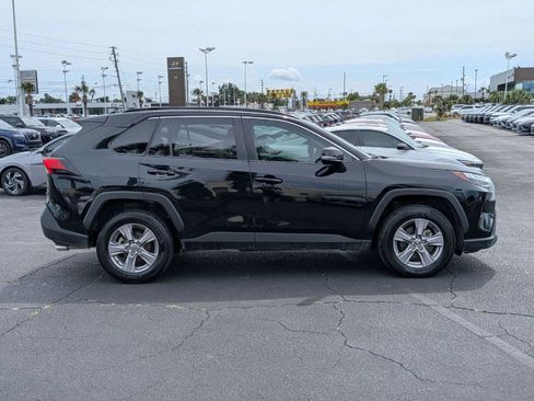 Used 2024 Toyota RAV4 XLE AWD/4WD image 2