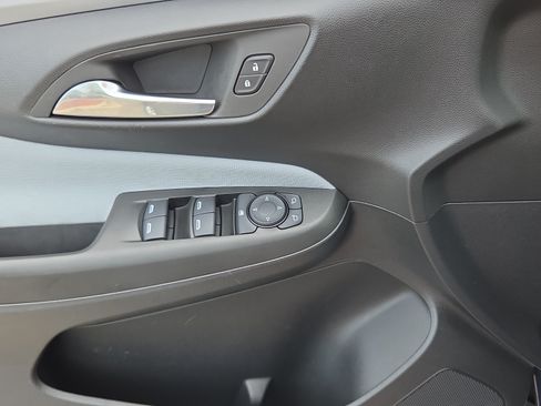 Certified 2025 Buick Envista Preferred FWD image 27