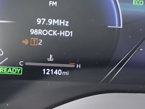 Certified 2025 Toyota Sienna XSE w/ XSE Plus Package AWD/4WD image 25