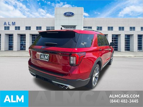 Used 2025 Ford Explorer Platinum w/ Ultimate Package RWD image 5