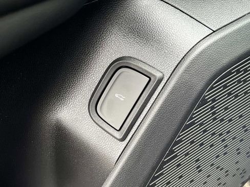 New 2026 GMC Terrain Elevation image 18