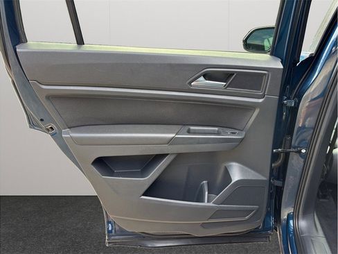 Used 2021 Volkswagen Atlas S image 29