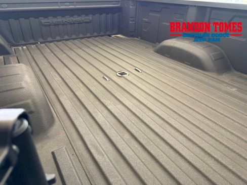 Used 2024 GMC Sierra 3500 Denali Ultimate AWD/4WD image 21
